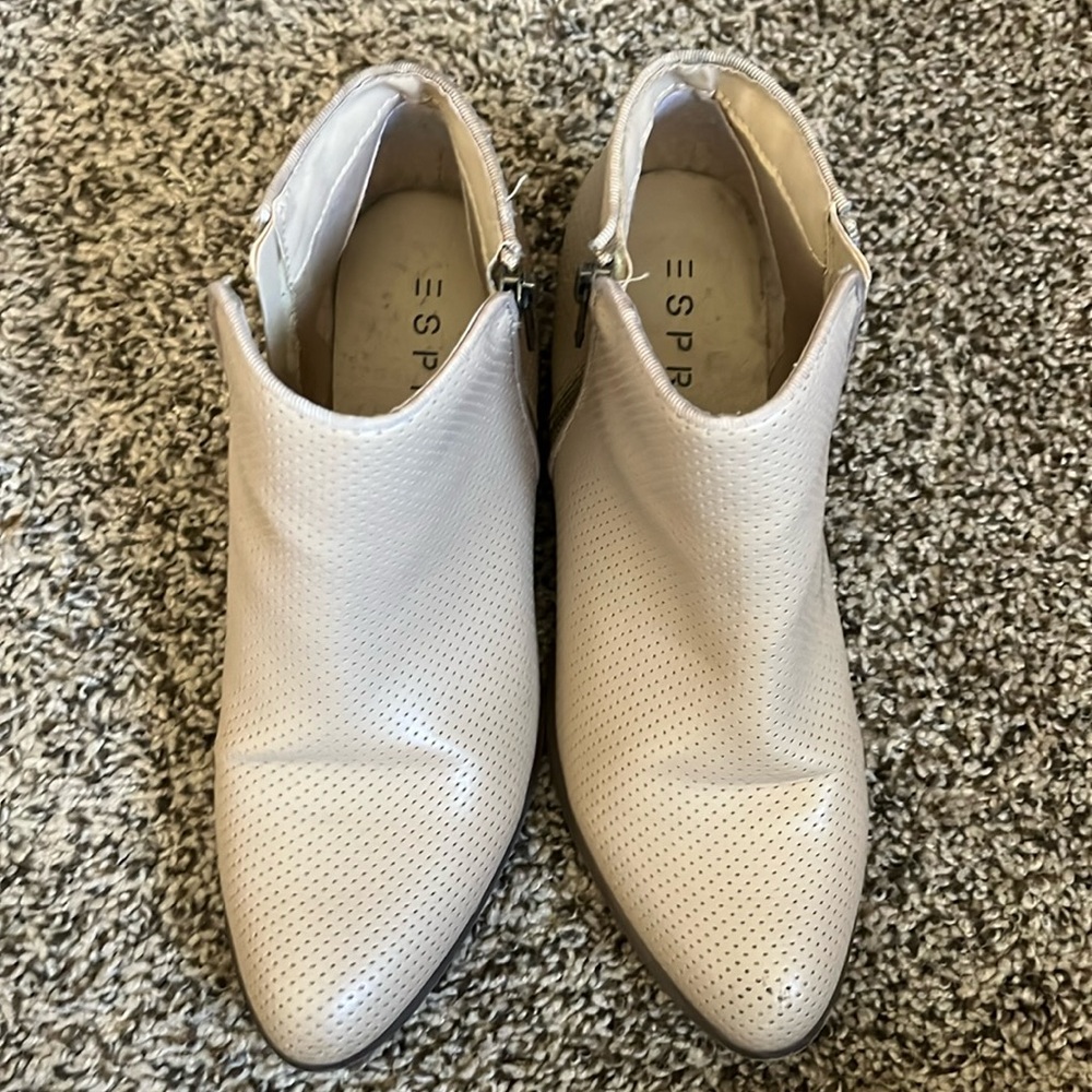 Esprit tan ankle boots. Size 6.5. Tan Pleather material.